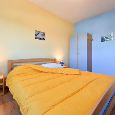 Paklina Apartments Starigrad Exterior photo