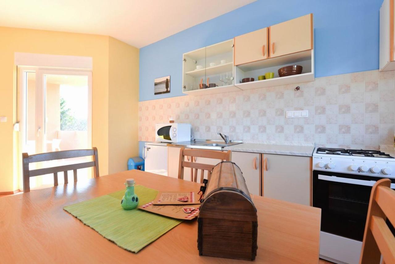 Paklina Apartments Starigrad Exterior photo